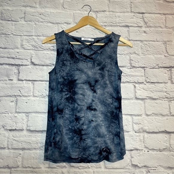 RICKI'S Tie Dye Cage Neck Sleeveless Top Size Extra Small - Picture 2 of 9